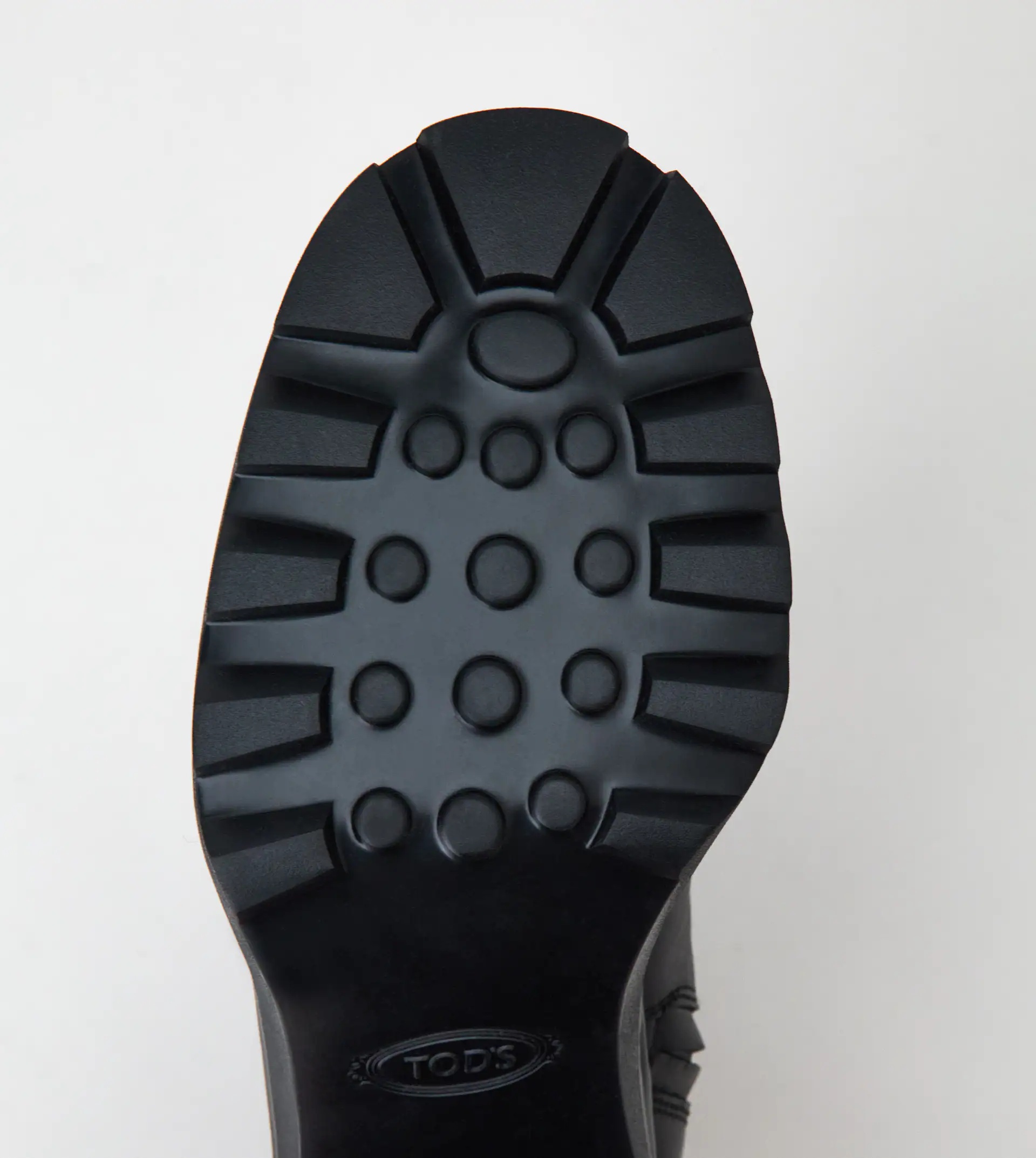 ANKLE BOOTS IN LEATHER - BLACK - 6