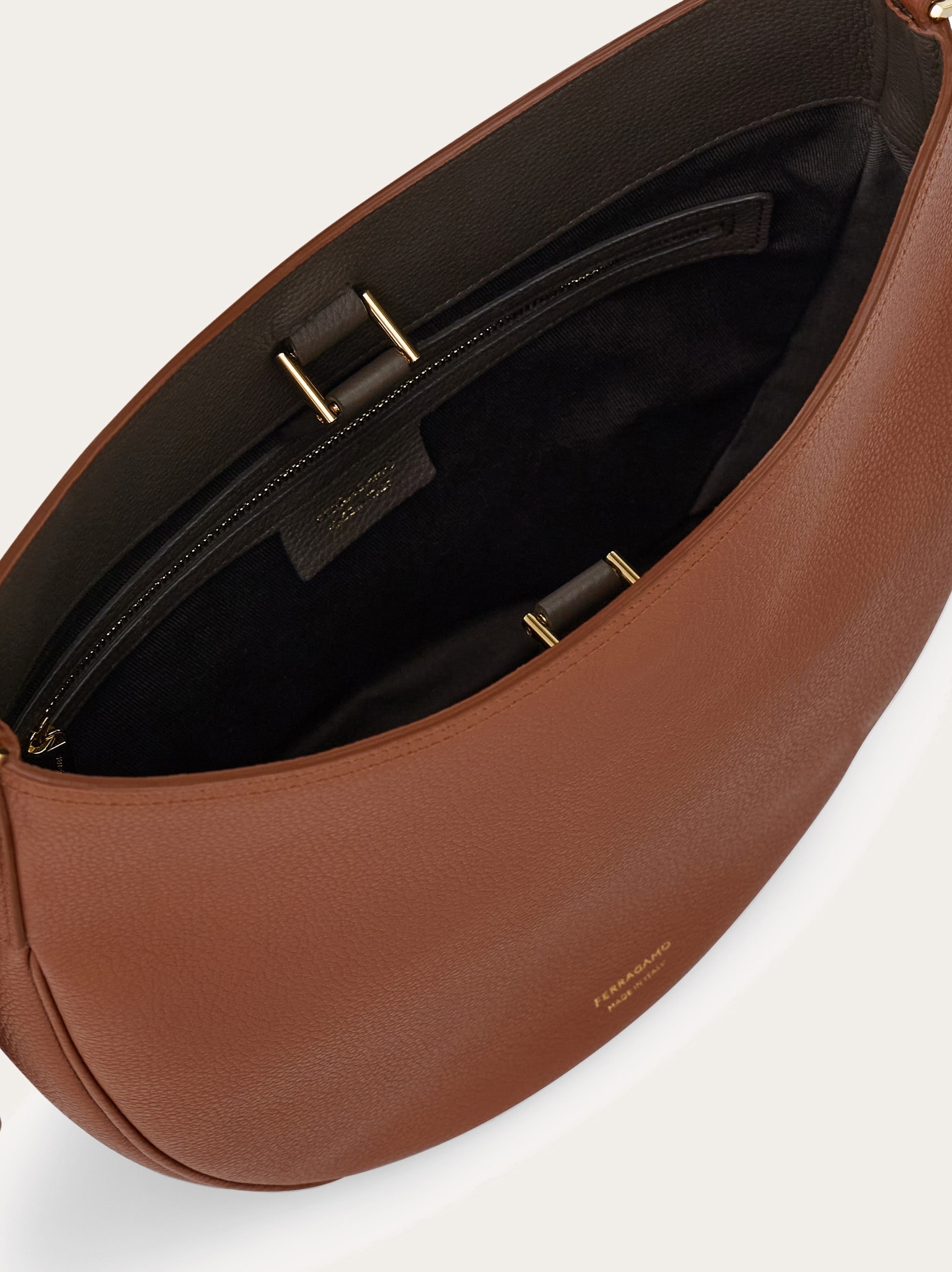 North-South hobo bag (M) - 5