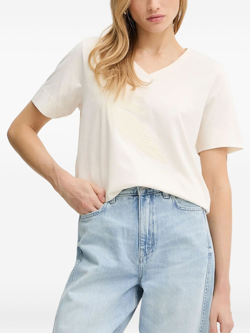 feather-embellished v-neck T-shirt - 1
