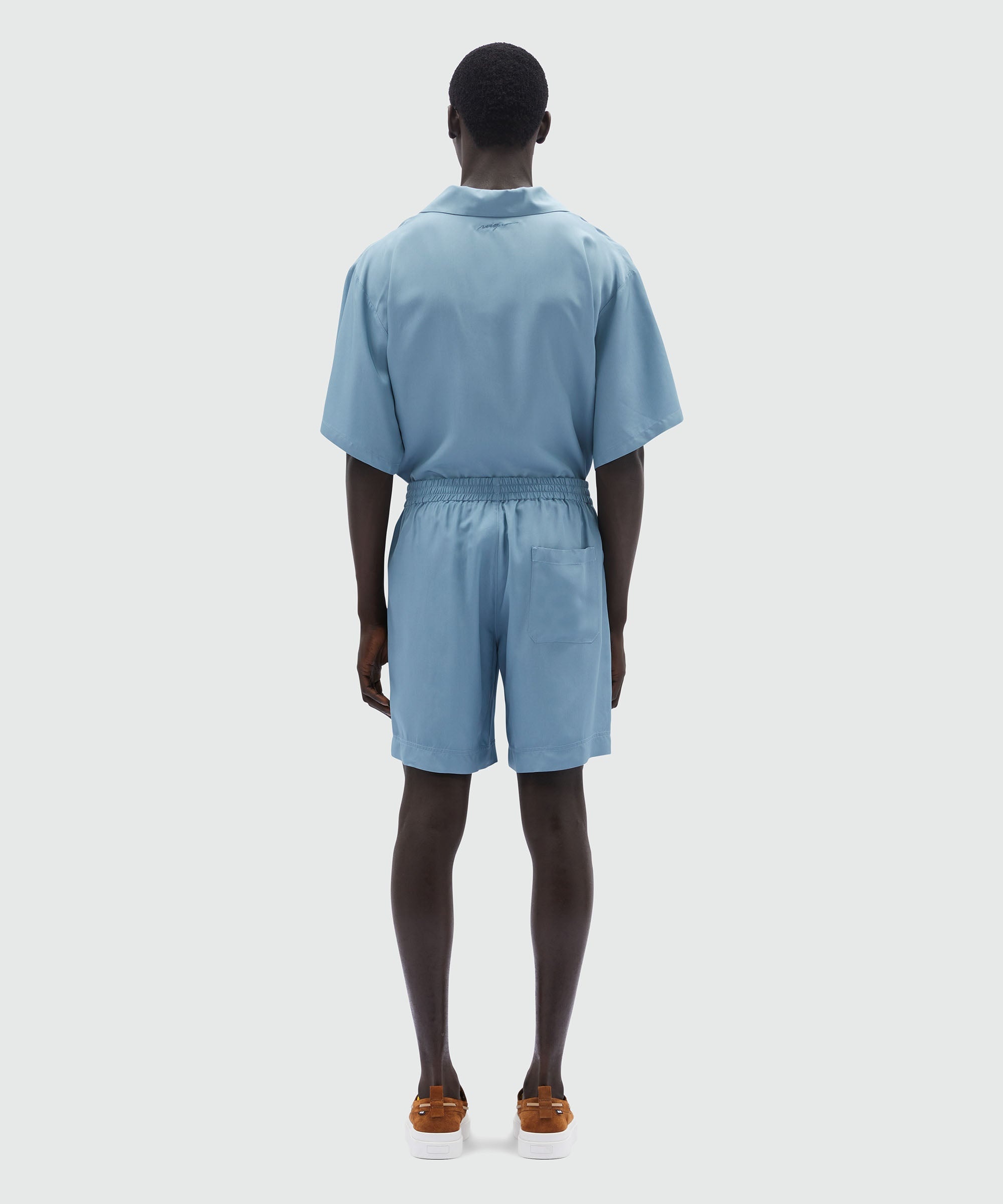 Bermuda shorts in powder blue fluid viscose - 3