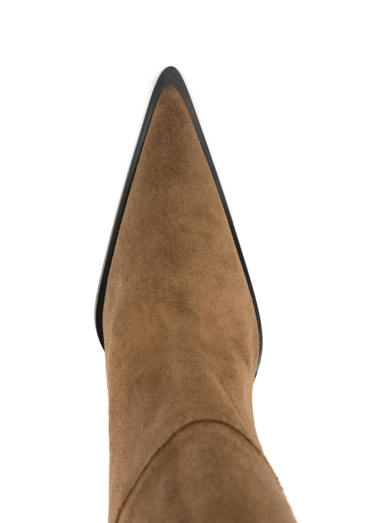 pointed-toe boots 4