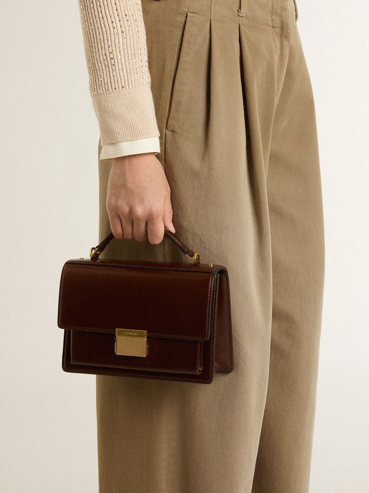 Venezia Bag in dark brown laminated leather with gold details - 3