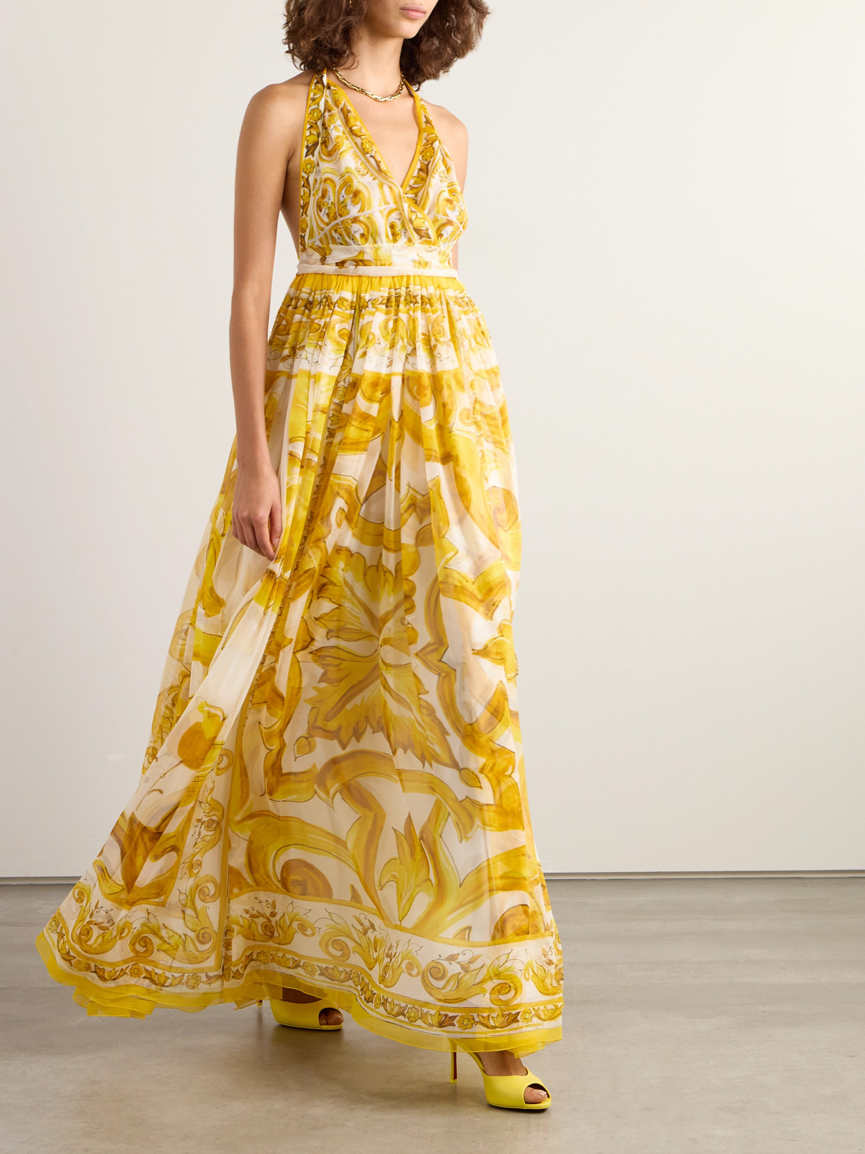 Maiolica Open-back Pleated Printed Silk-chiffon Halterneck Maxi Dress - 2