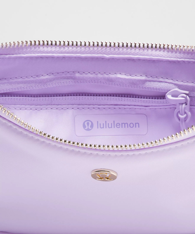 City Essentials Mini Shoulder Bag 1L 5