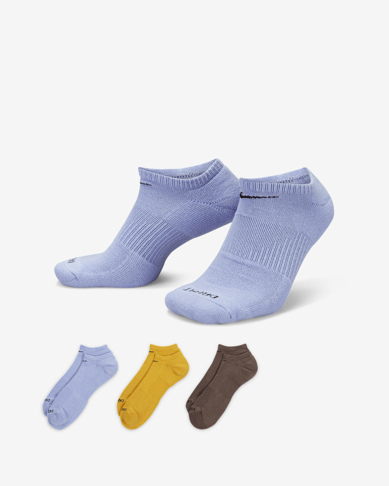 Nike Everyday Plus Cushion Training No-Show Socks (3 Pairs) 1
