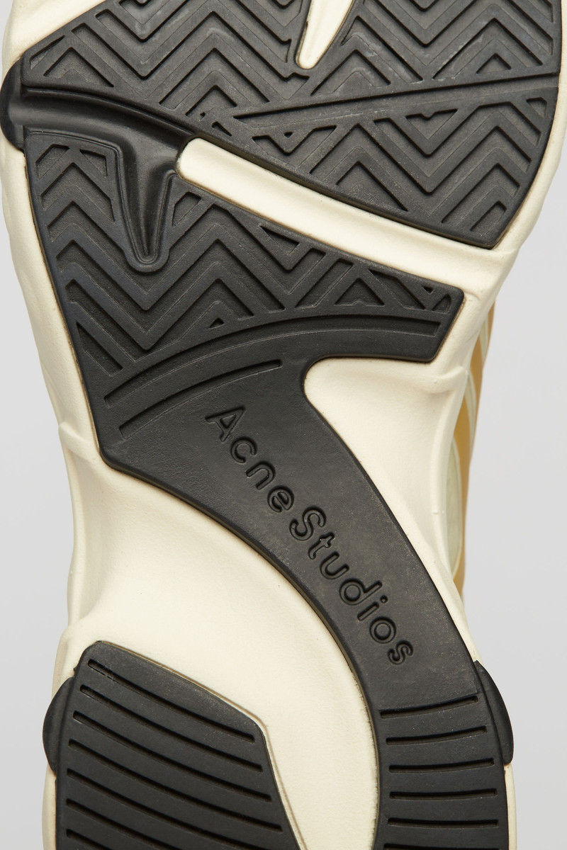 Trail trainers off white/gold/beige 5