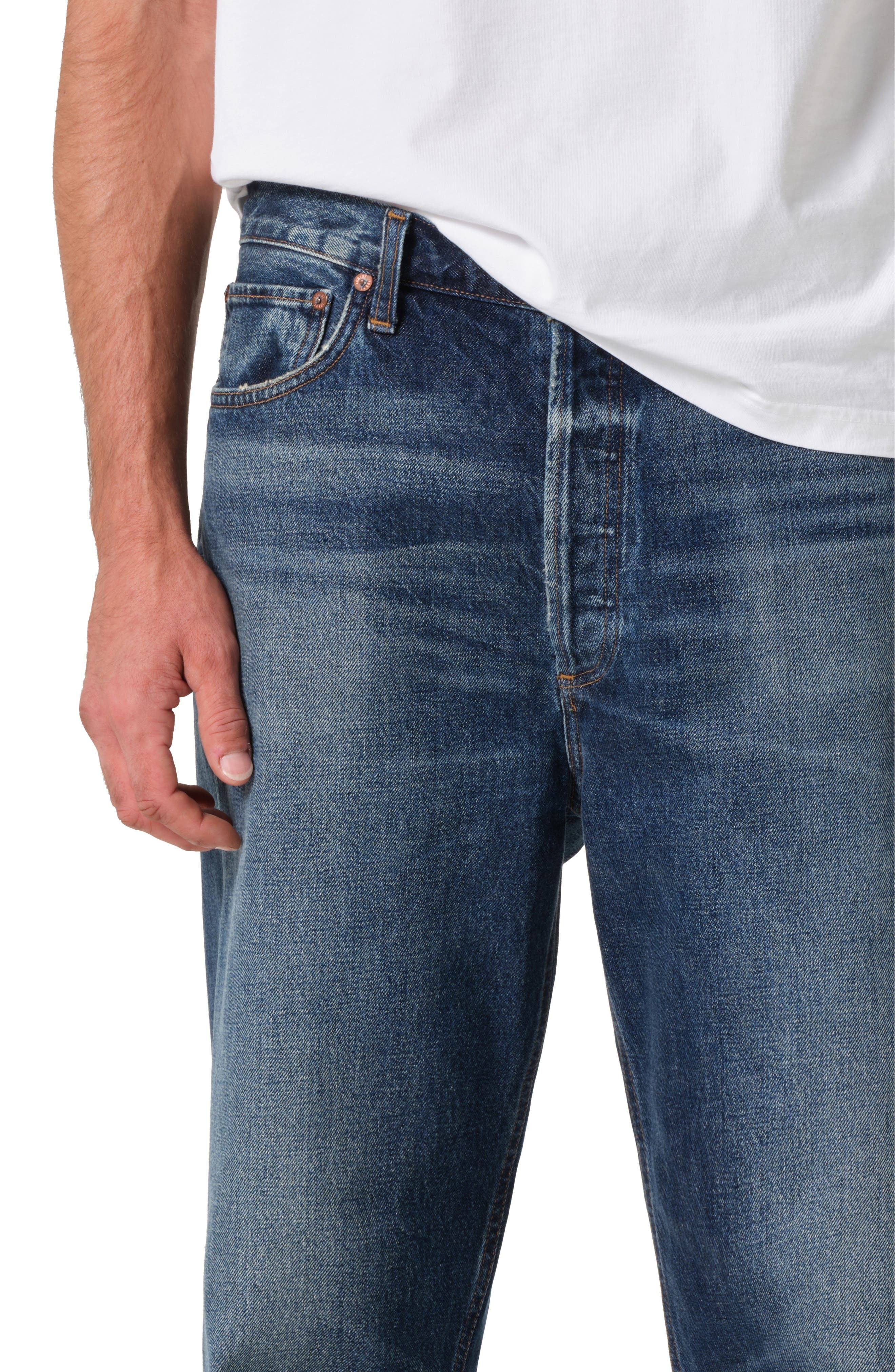 AGOLDE '90s Mid Rise Loose Straight Leg Jeans in Illuminate at Nordstrom - 4