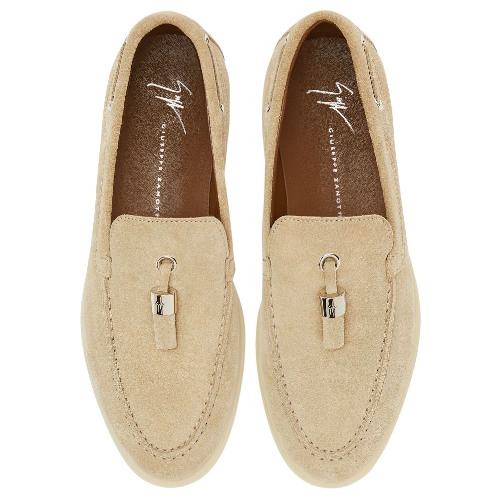 The Maui Tassels - 4