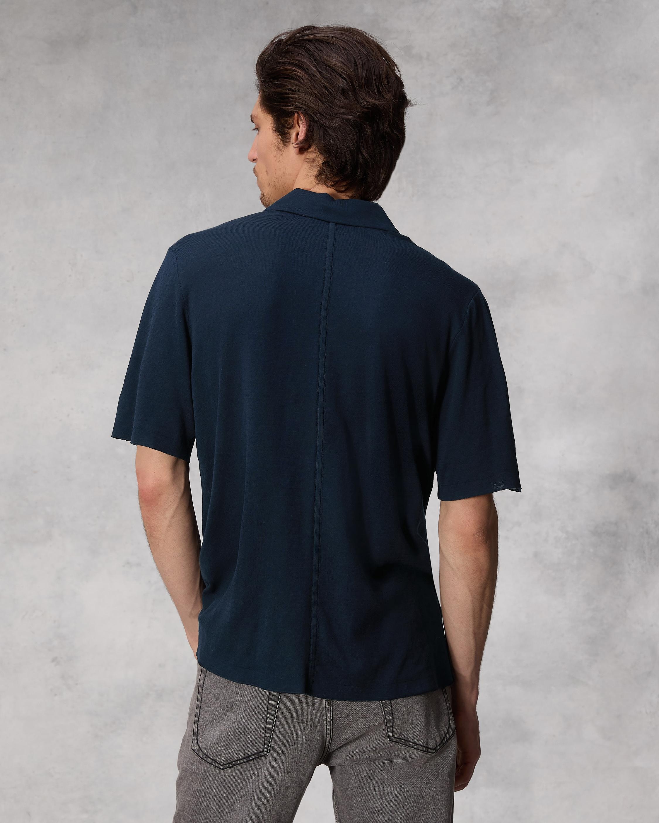 Banks Double Faced Cotton Shirt
Classic Fit Button Down - 5