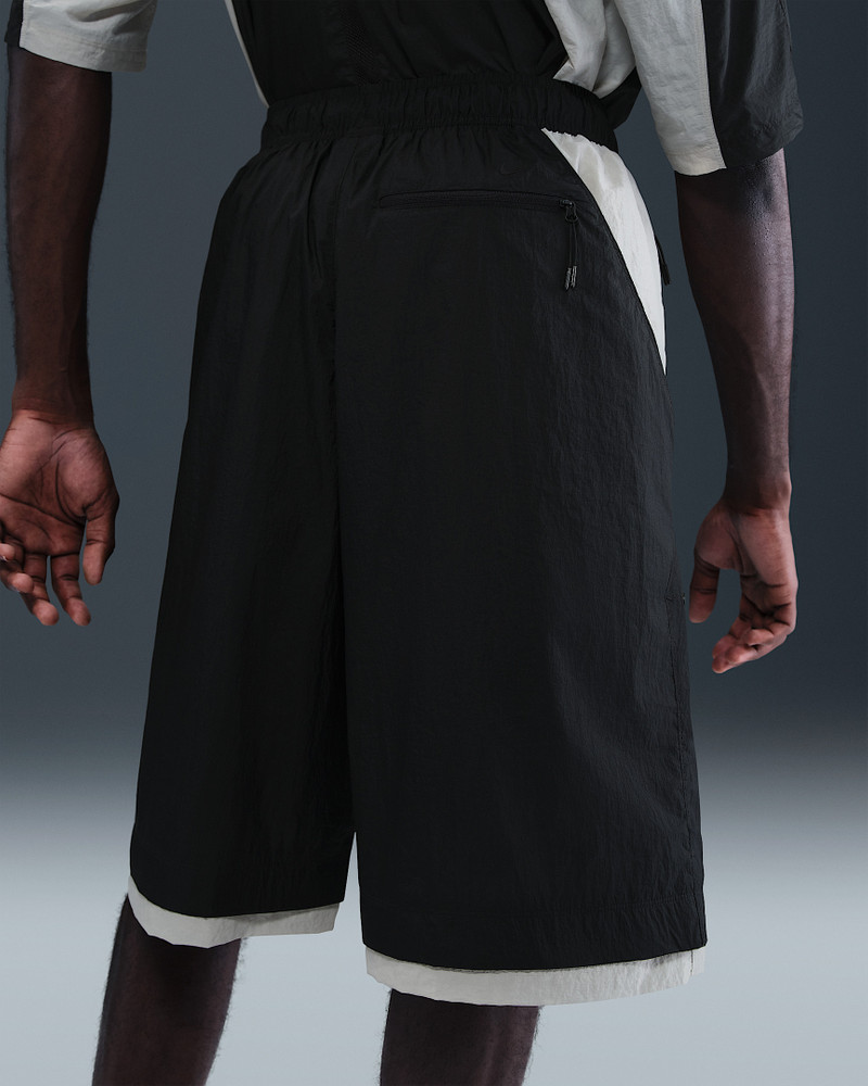 Nike Tech Men's Woven Oversized Shorts 3