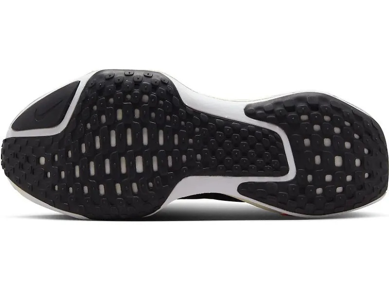 Nike Invincible Run 3 - 4