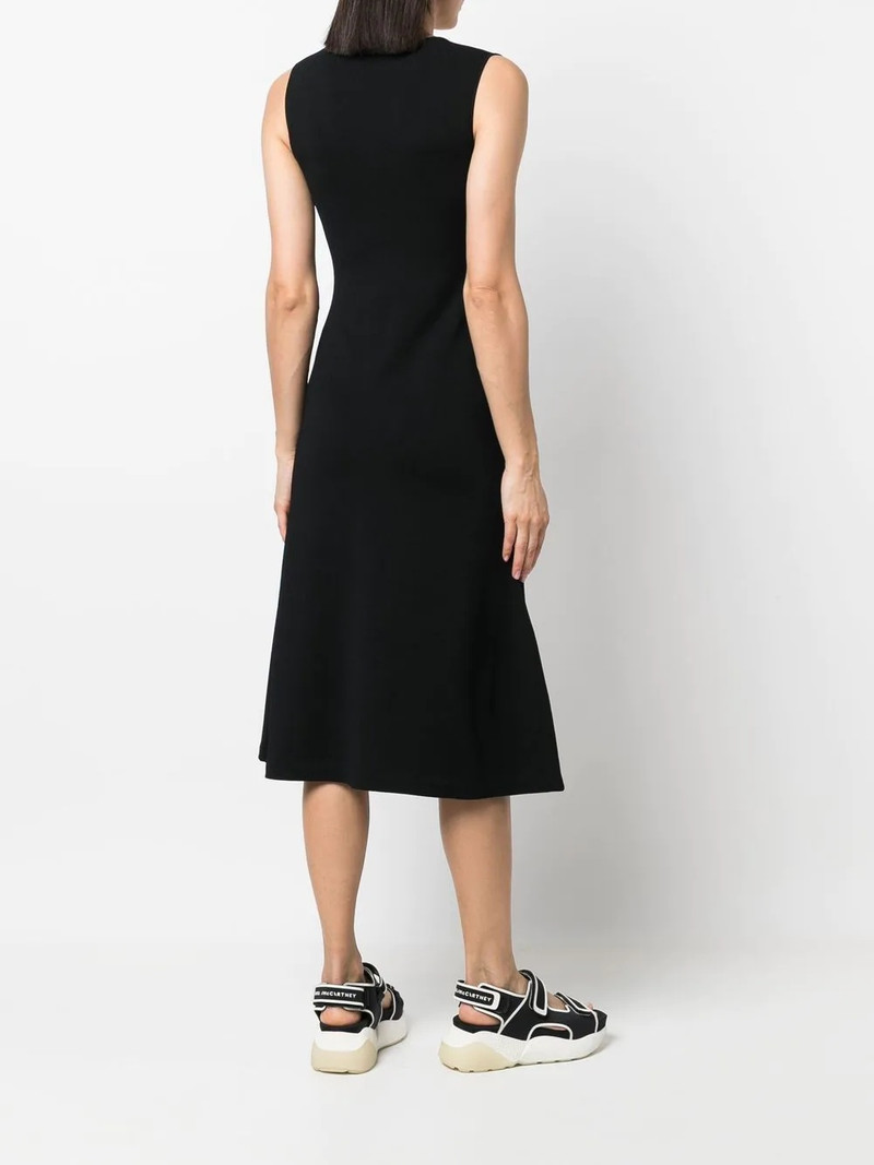 사각 목 sleeveless flared 드레스 4