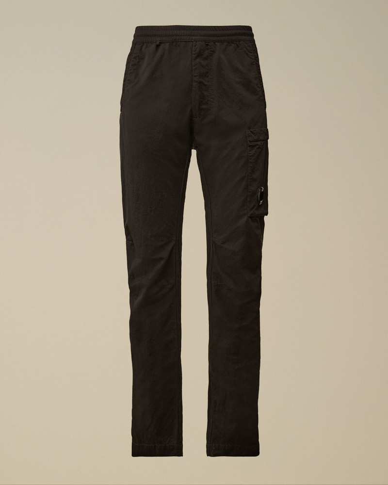 Diagonal Flatt Nylon Regular Cargo Pants 1