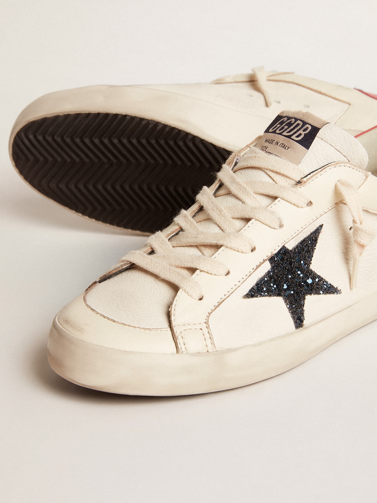 グース Golden Goose Super-Star LTD in nappa with blue glitter star