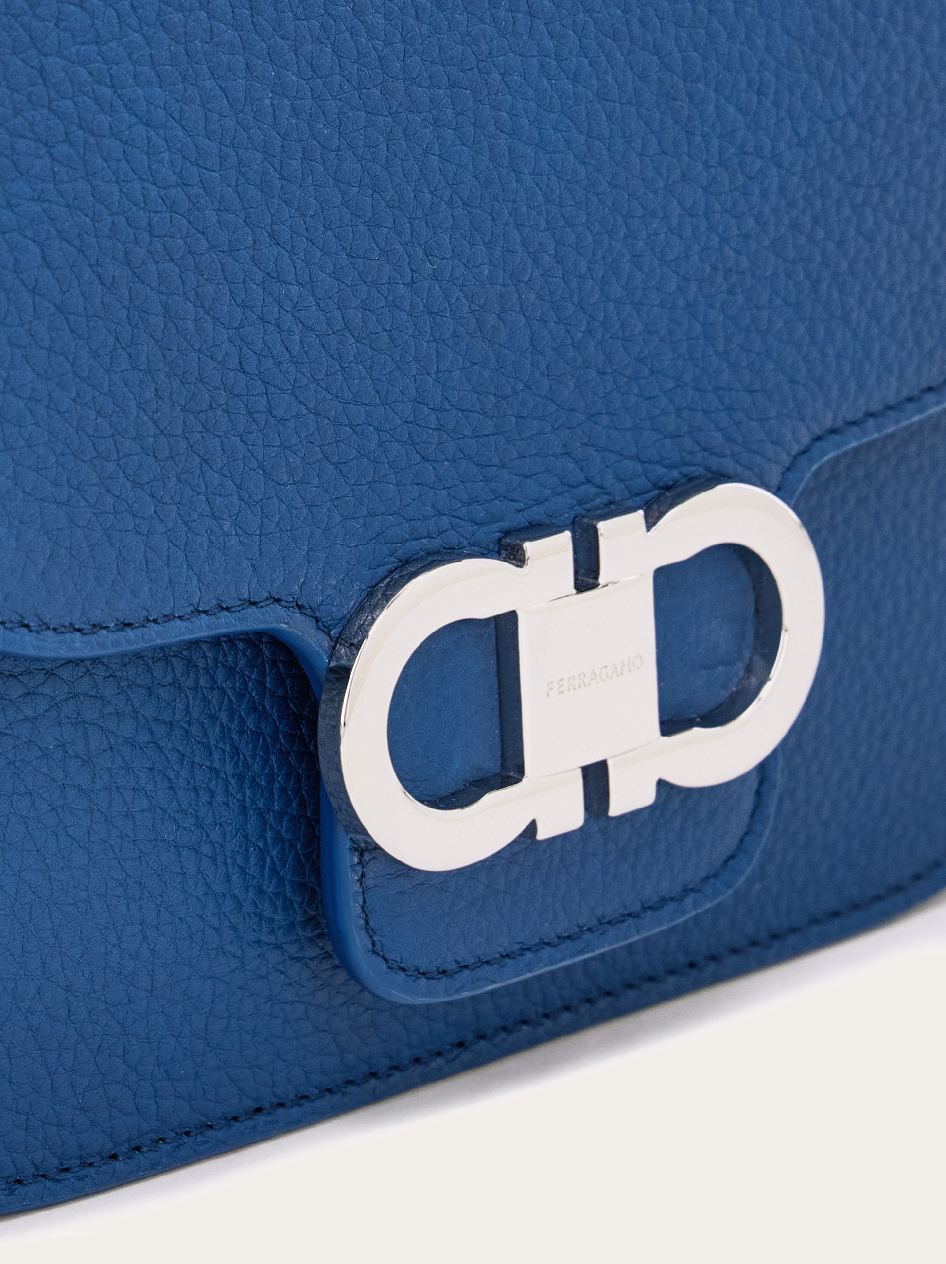 Double Gancini crossbody bag - 7