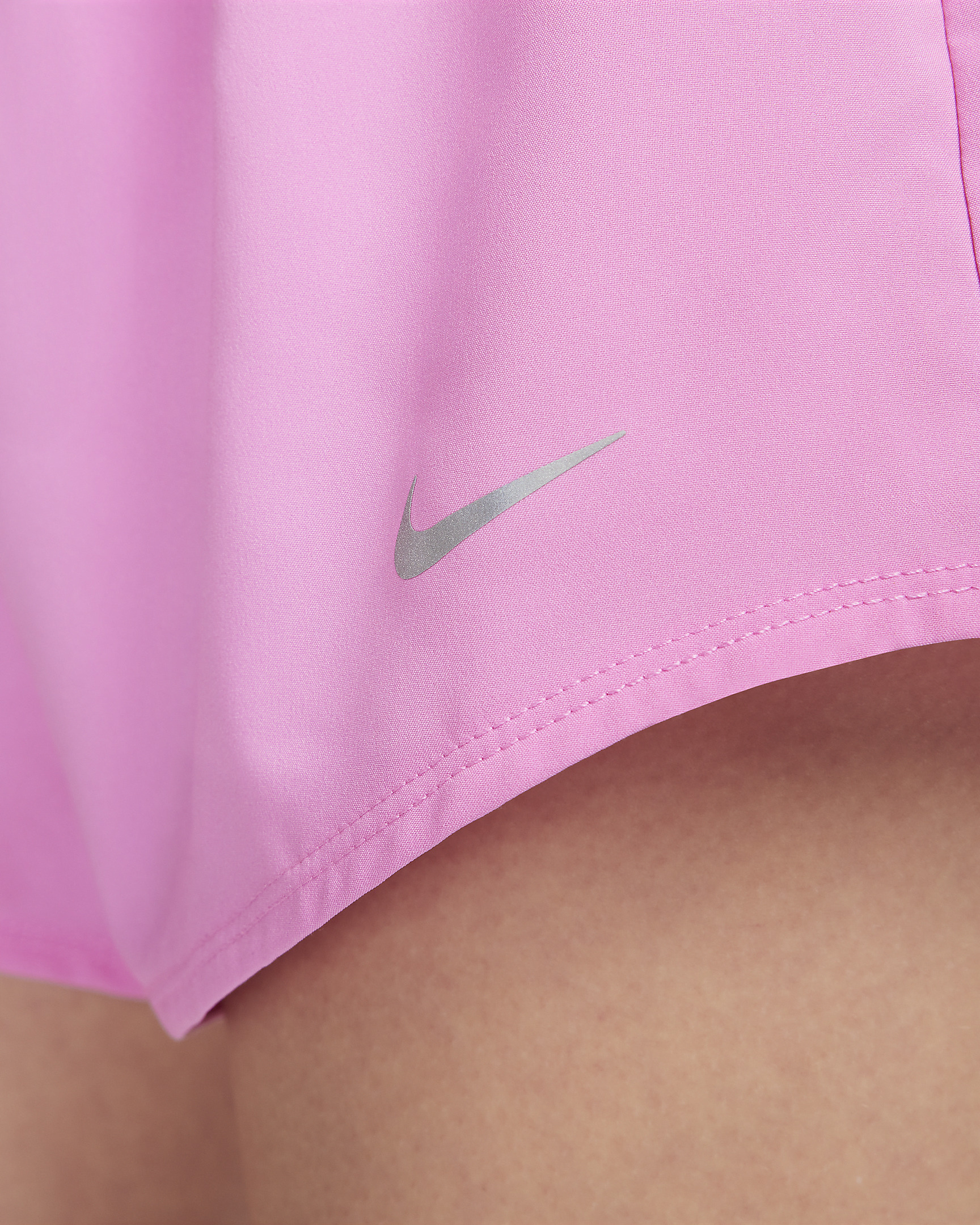 Nike One Women's Dri-FIT Mid-Rise 3" Brief-Lined Shorts - 6