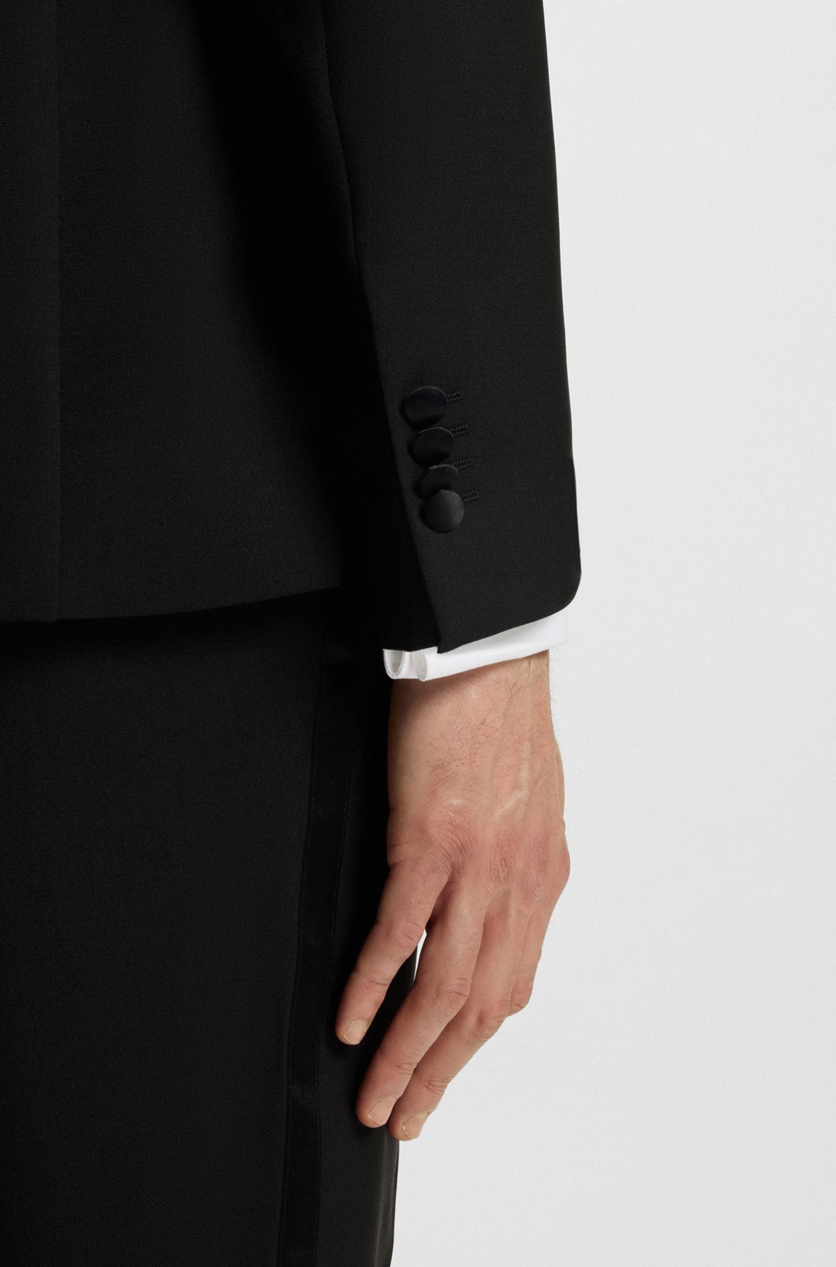 TWO-PIECE TUXEDO SUIT IN AN ITALIAN WOOL BLEND - 5
