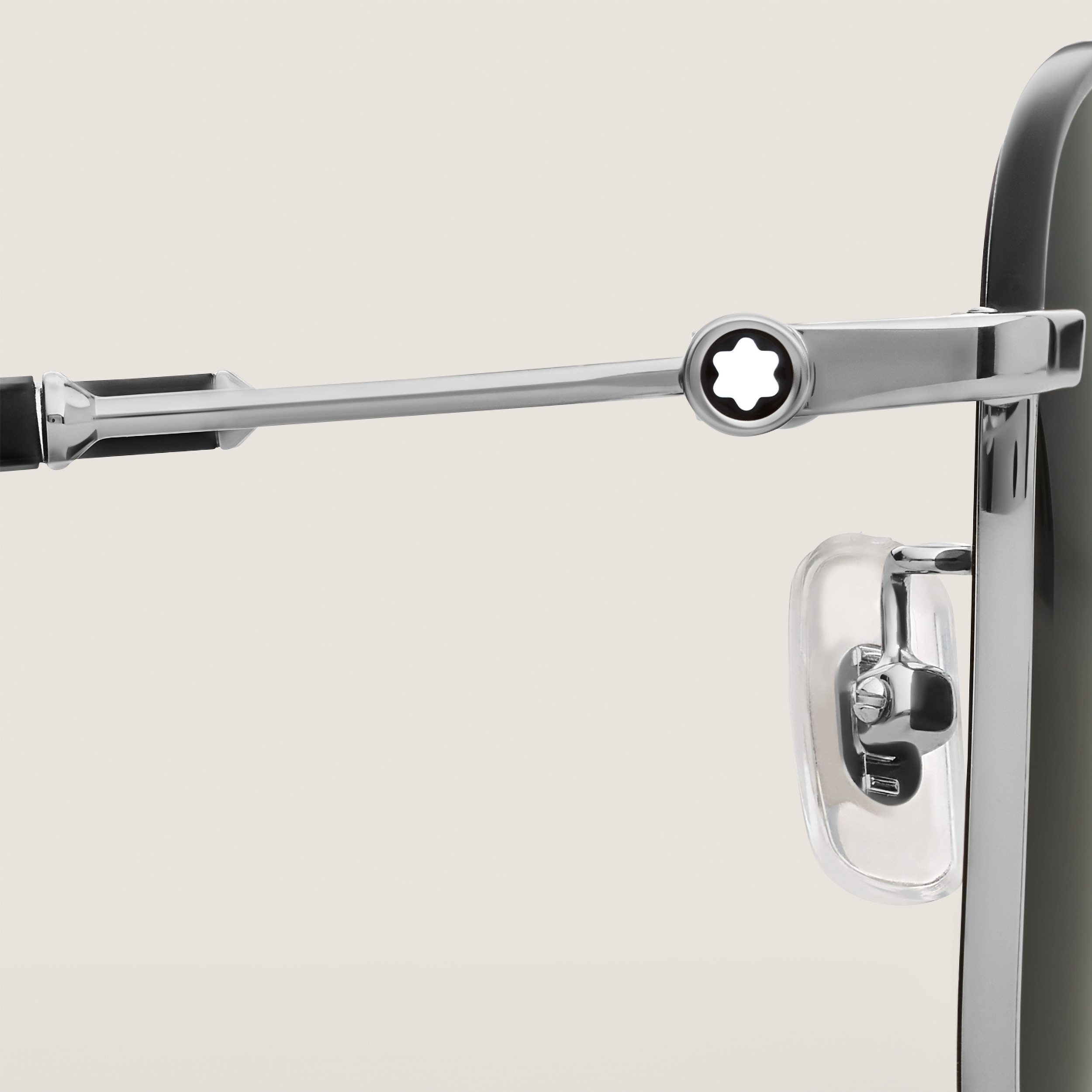 Squared Sunglasses with Silver Coloured Metal Frame - 3