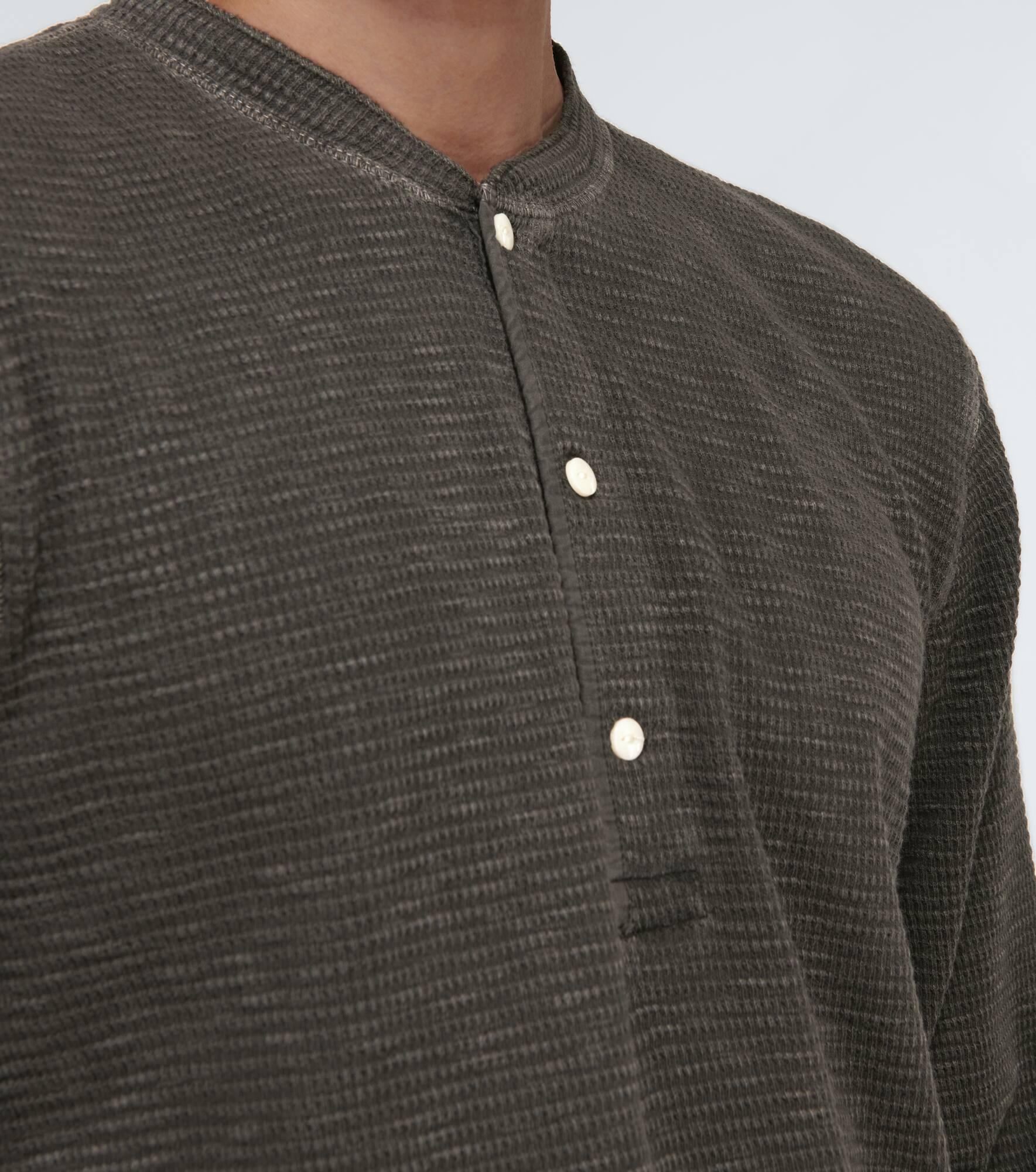 Henley long-sleeved T-shirt - 5