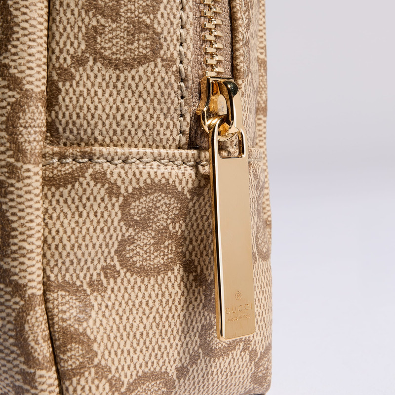 Medium cosmetic case with Web 4