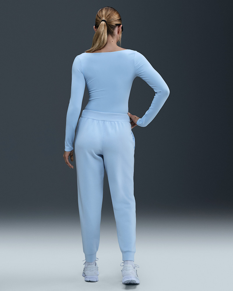 Nike Form Women's Long-Sleeve Bodysuit 4