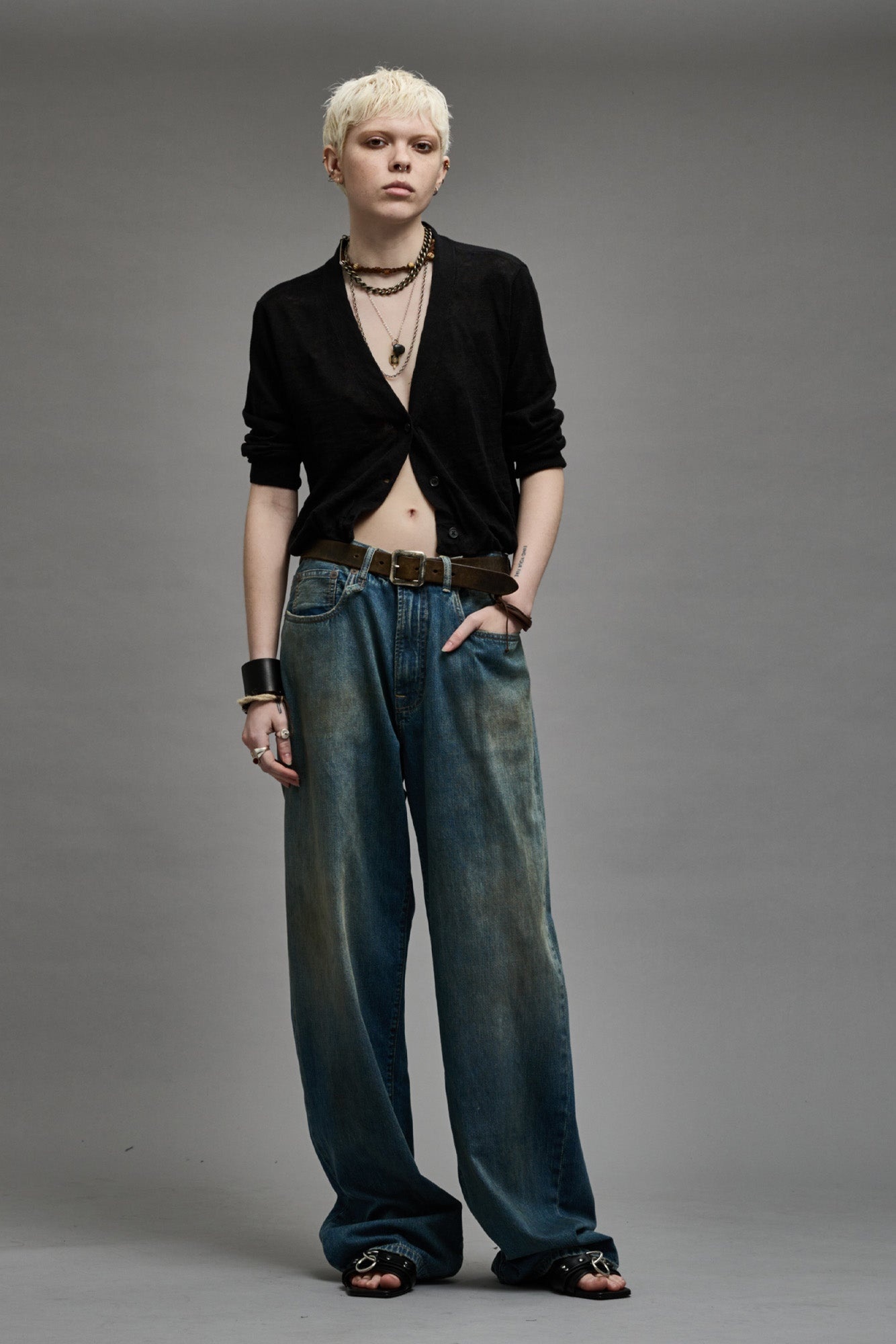 BALLOON CARDIGAN - BLACK - 4