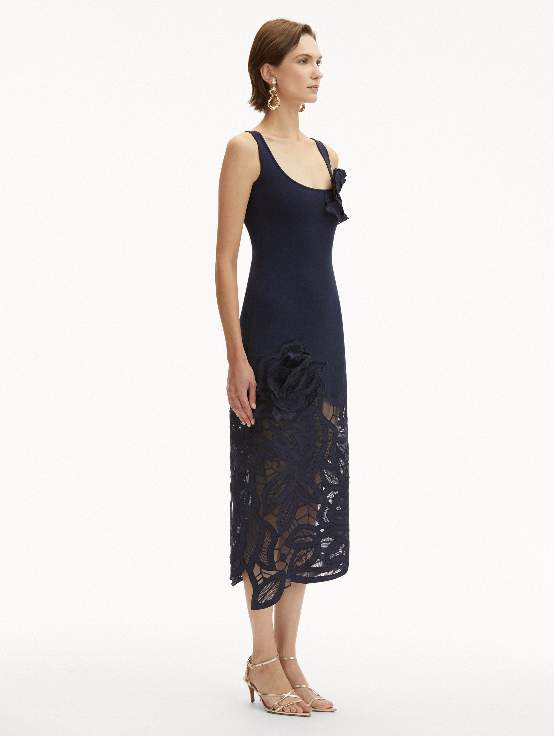 ENGLISH ROSE CUTOUT KNIT DRESS - 4