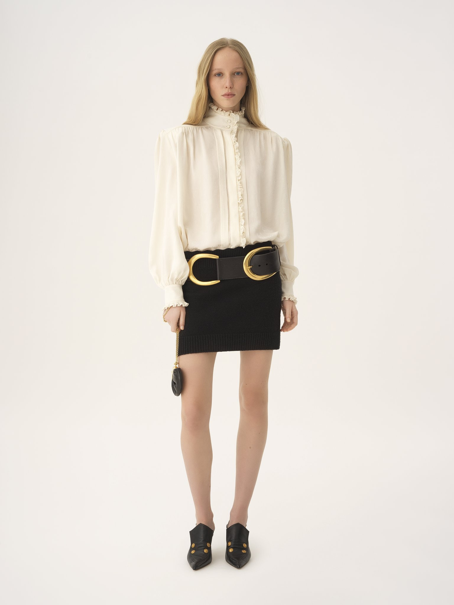 FITTED MINI SKIRT IN A WOOL & CASHMERE KNIT - 3