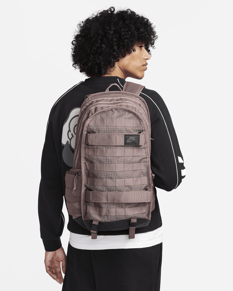 Nike Sportswear RPM Backpack (26L) 1