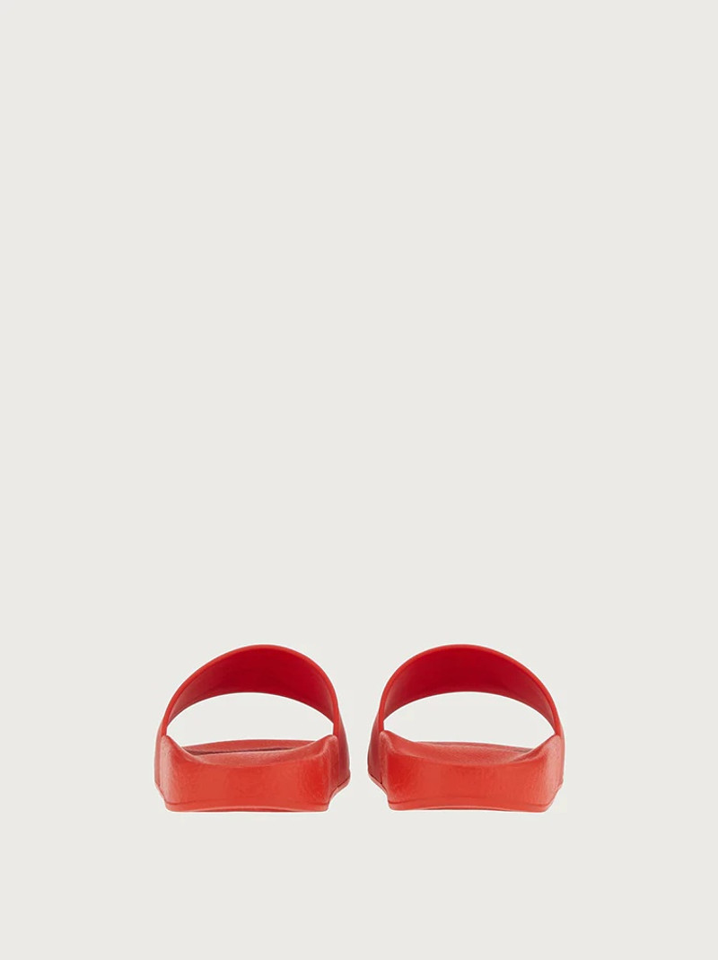 FERRAGAMO GANCINI SLIDE outlook