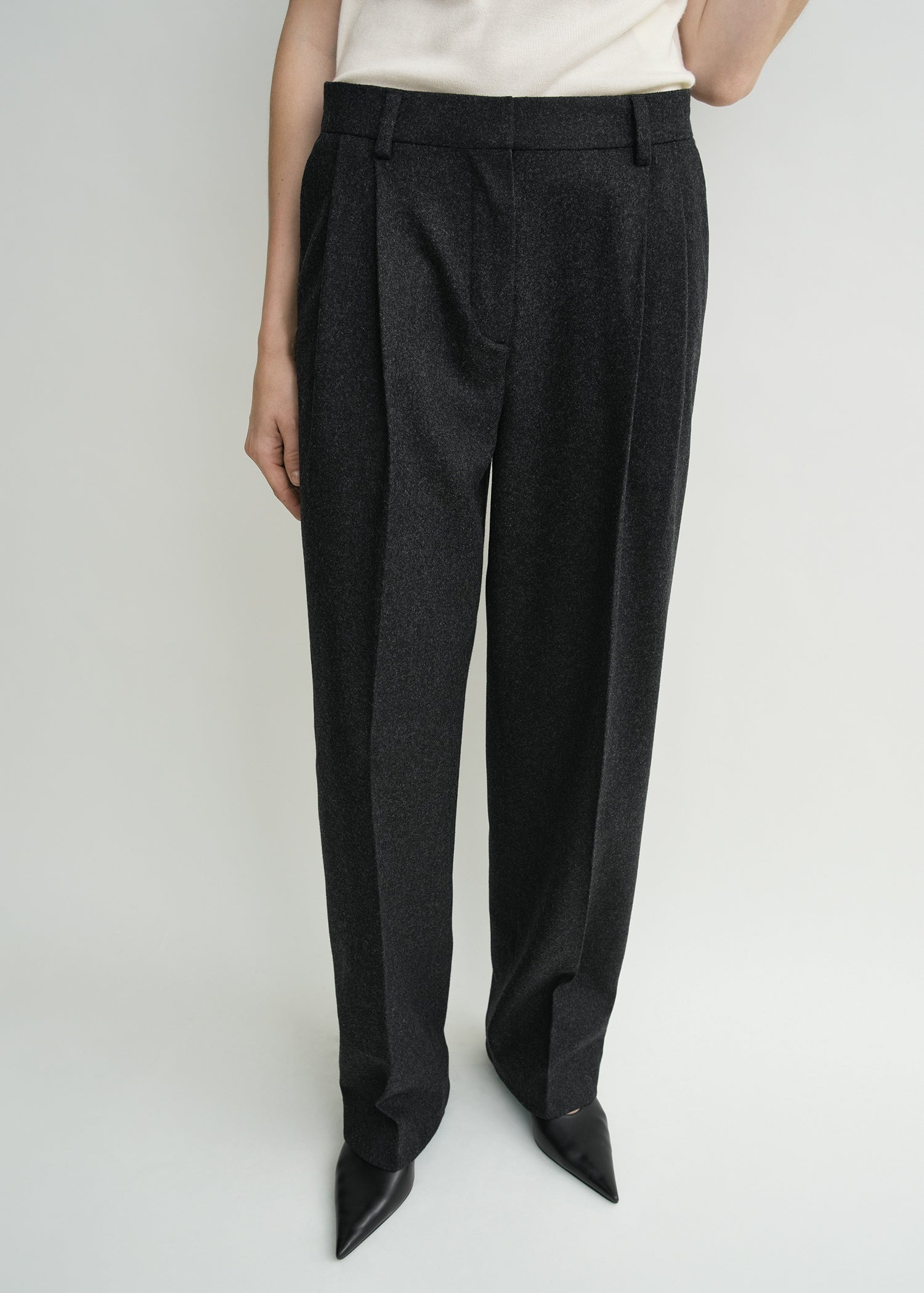Double-pleat winter trousers charcoal - 5