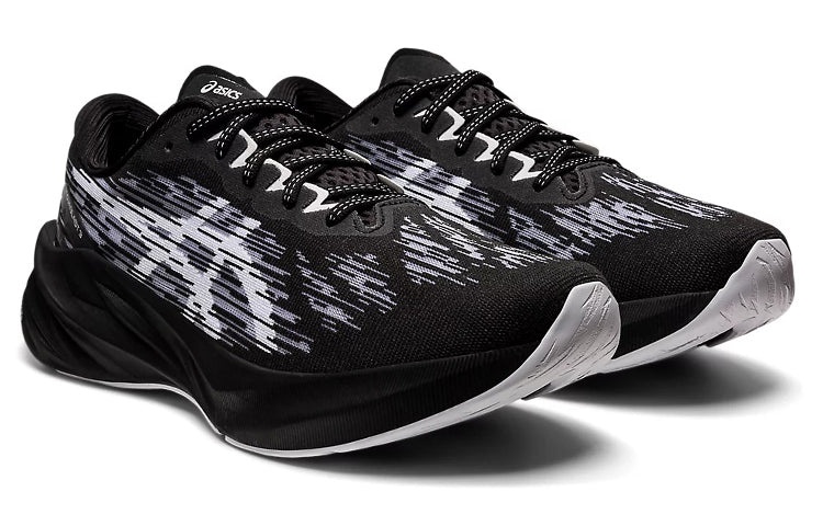 ASICS Novablast 3 'Black White' 1011B458-002 - 3
