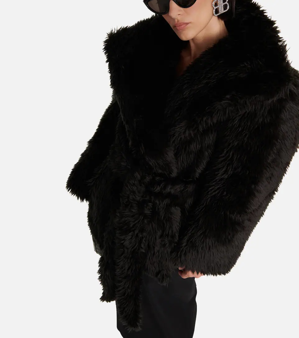 【BALENCIAGA】Ski Reversible Faux-fur Jacket ジャケット Women's Ski Reversible Faux-fur Jacket in Black | Balenciaga US
