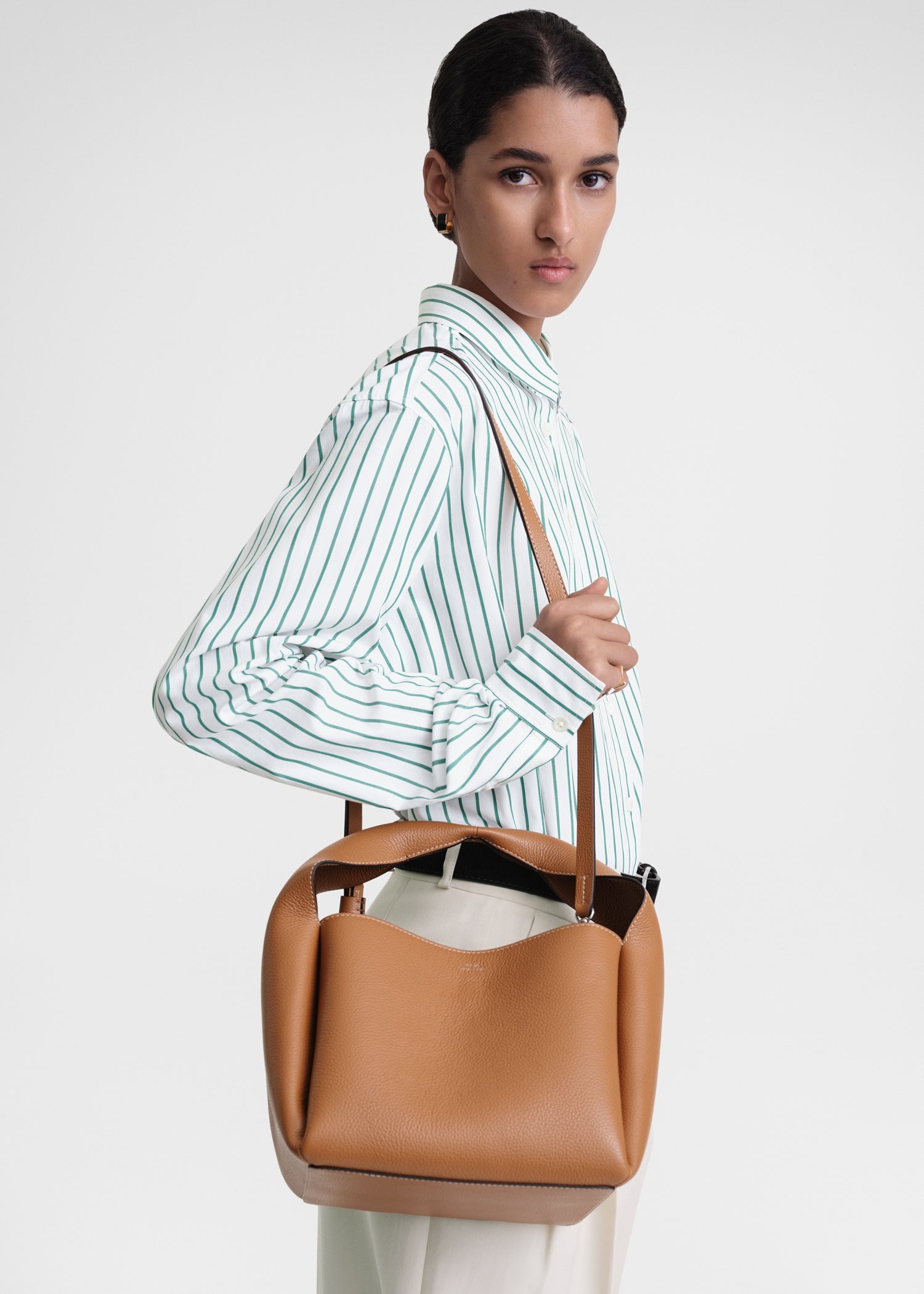 Bucket bag tan - 3