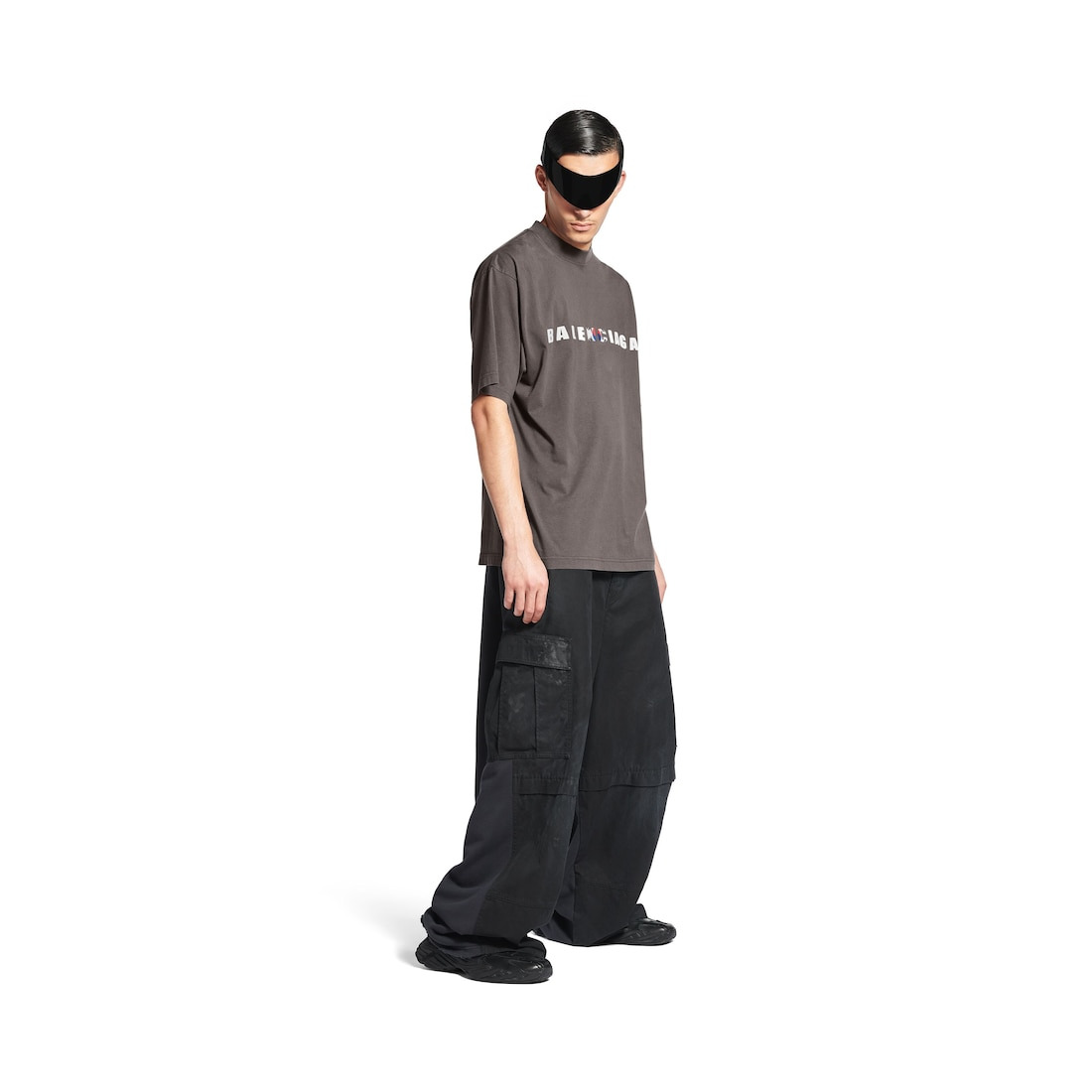 International T-shirt Medium Fit in Dark Grey - 2