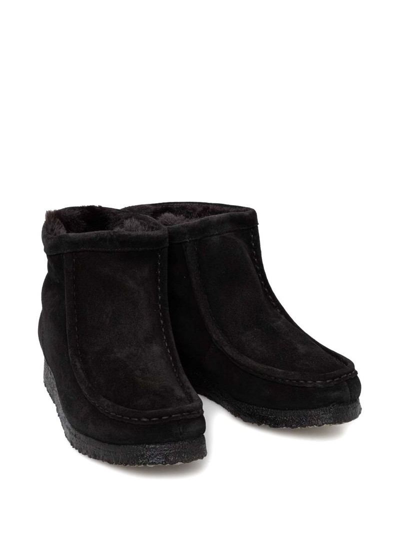 Clarks Originals Wallabee Hi Suede boots outlook