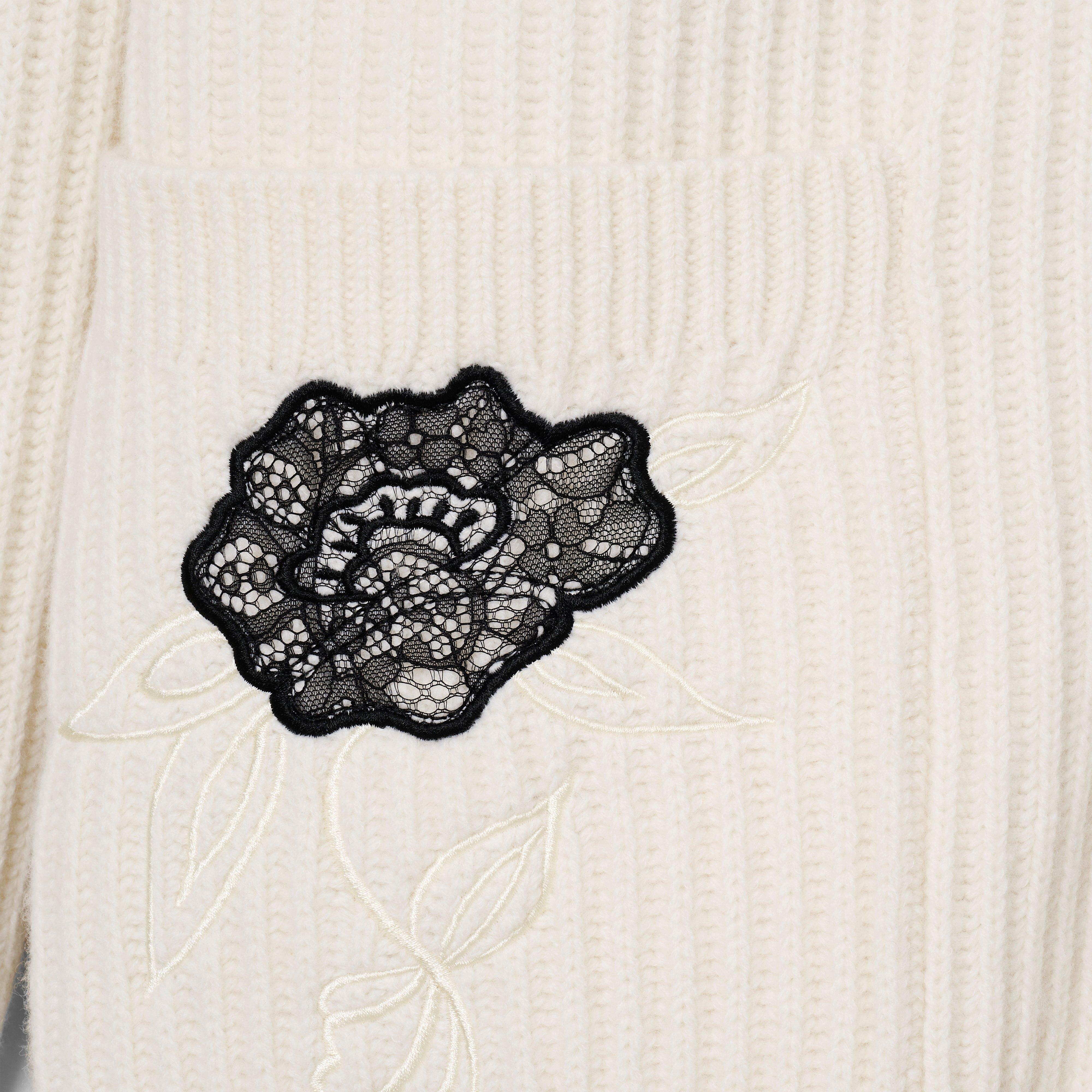THE LACE APPLIQUE CARDIGAN - 8