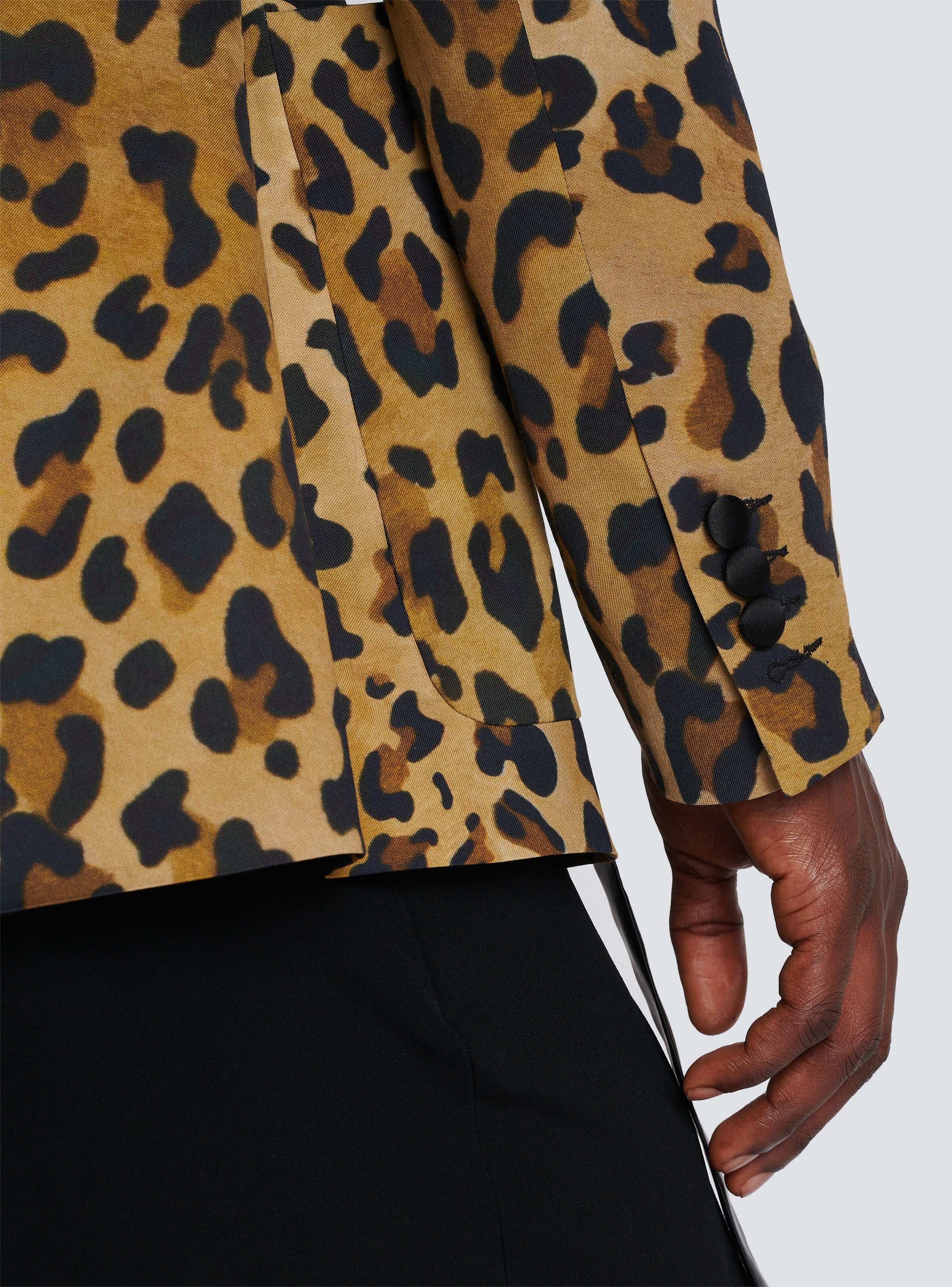 Asymmetric leopard print jacket - 9