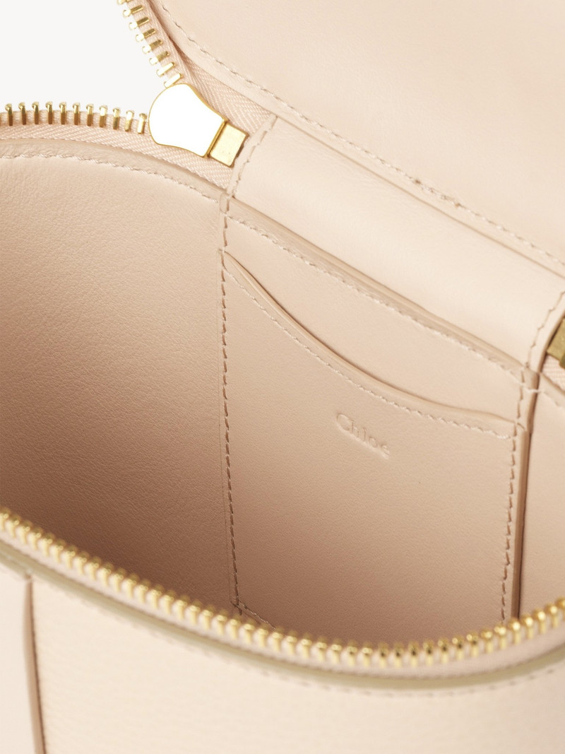 MARCIE MINI VANITY ON CHAIN 3