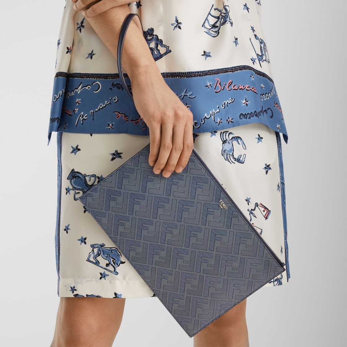 Fendi Shadow Flat Pouch - 4