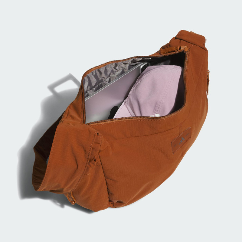 Crescent Crossbody 4