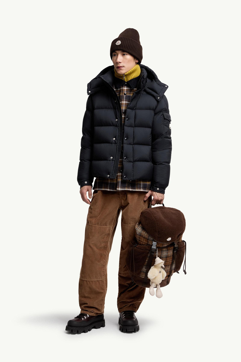 Moncler Moncler Maya 70 Hooded Short Down Jacket outlook