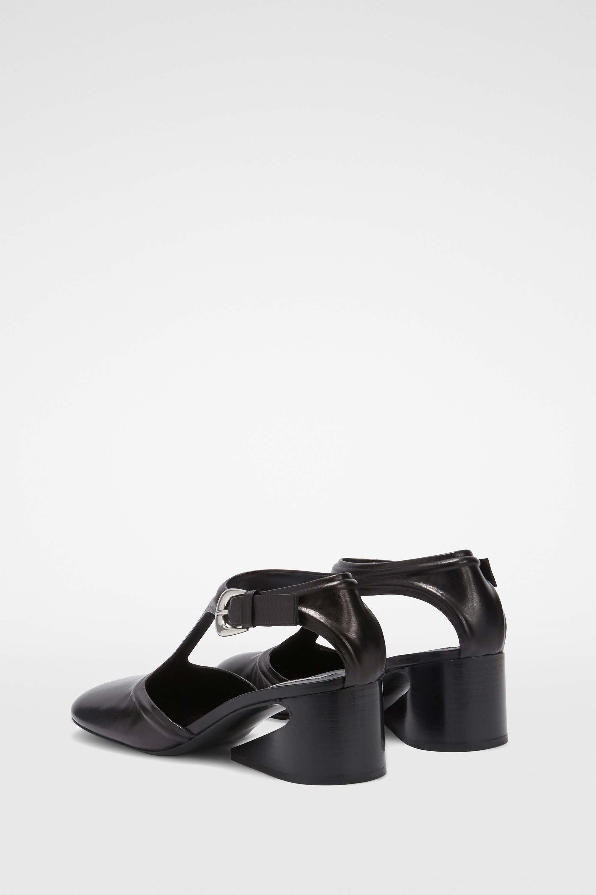 Mary Jane Pumps - 2