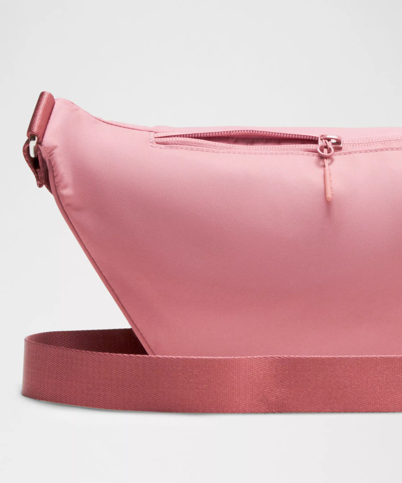 City Essentials Belt Bag 3L 5