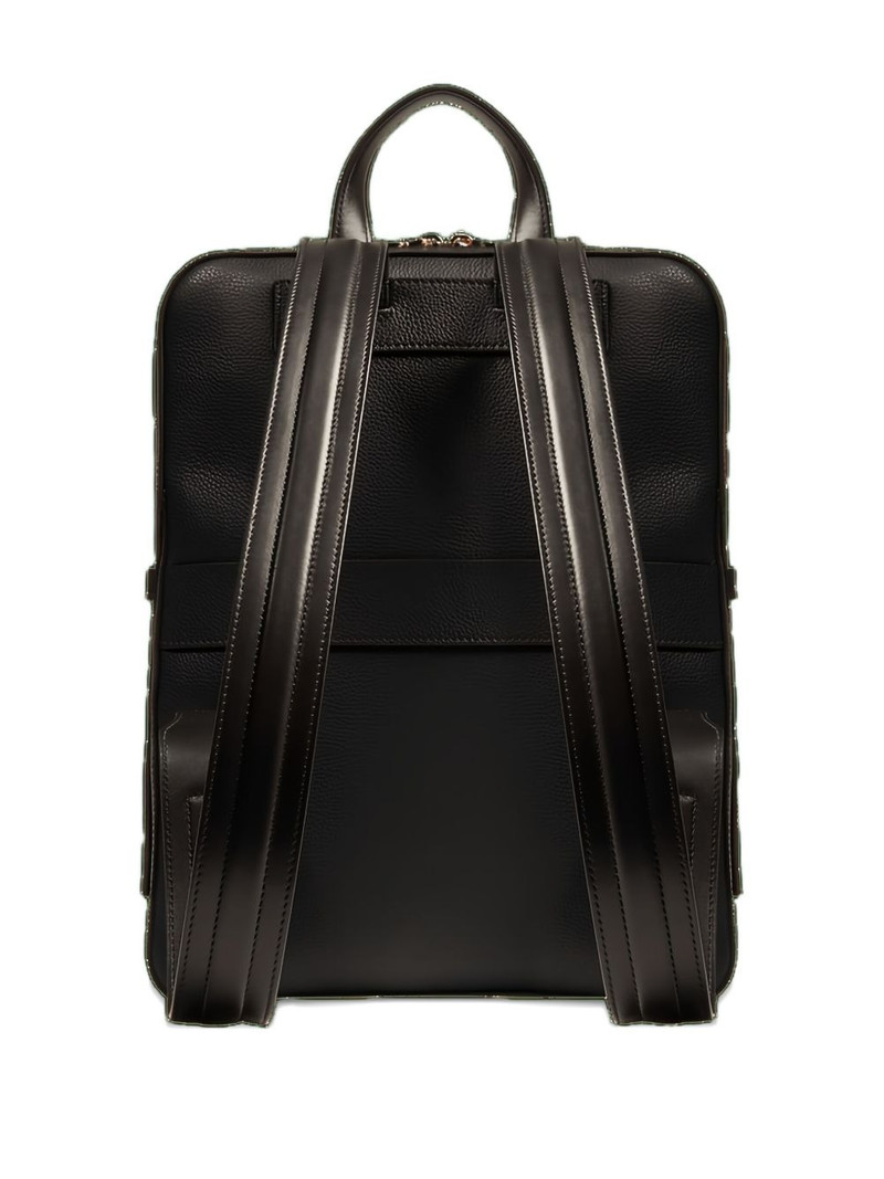 Enveloppe flap backpack 3