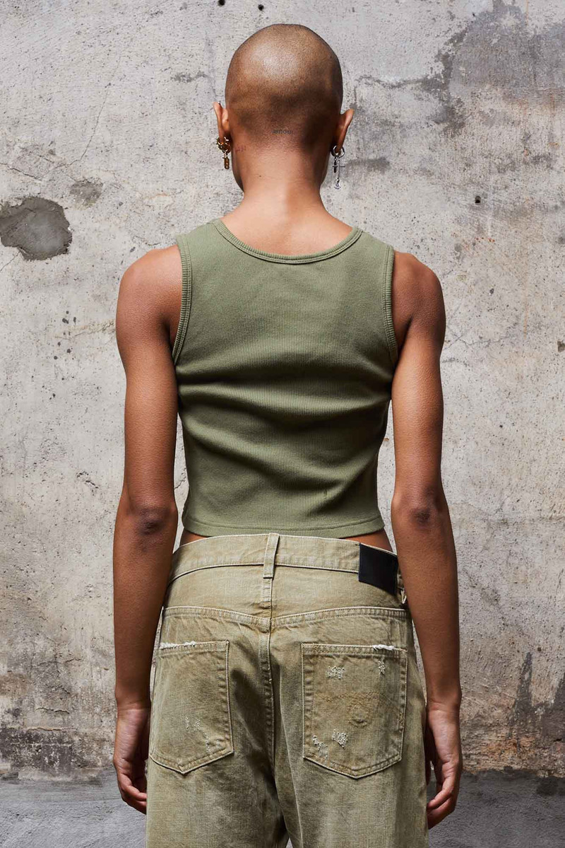 R13 DISTRESSED TANK - OLIVE outlook