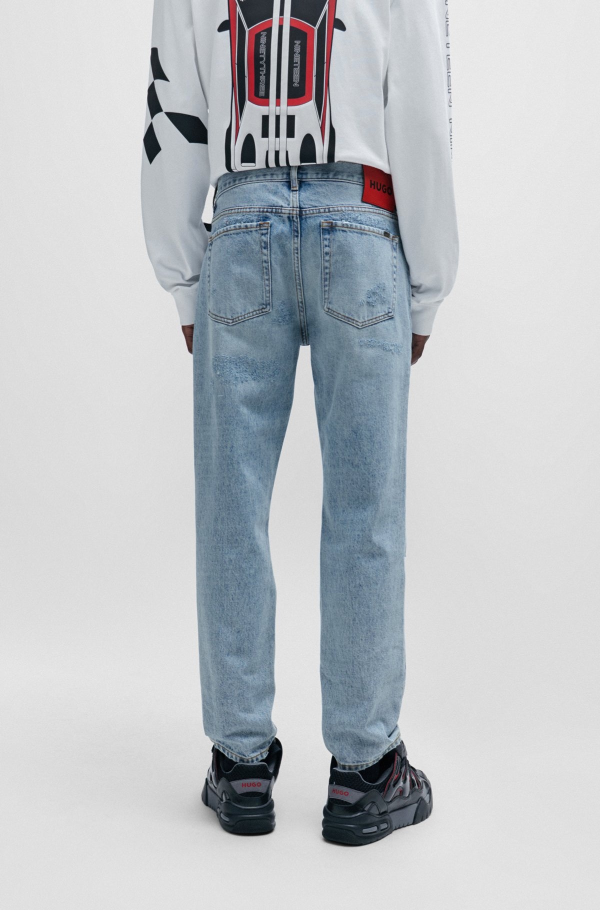 TAPERED-FIT JEANS IN BLUE DENIM WITH DESTROYED DETAILS - 4