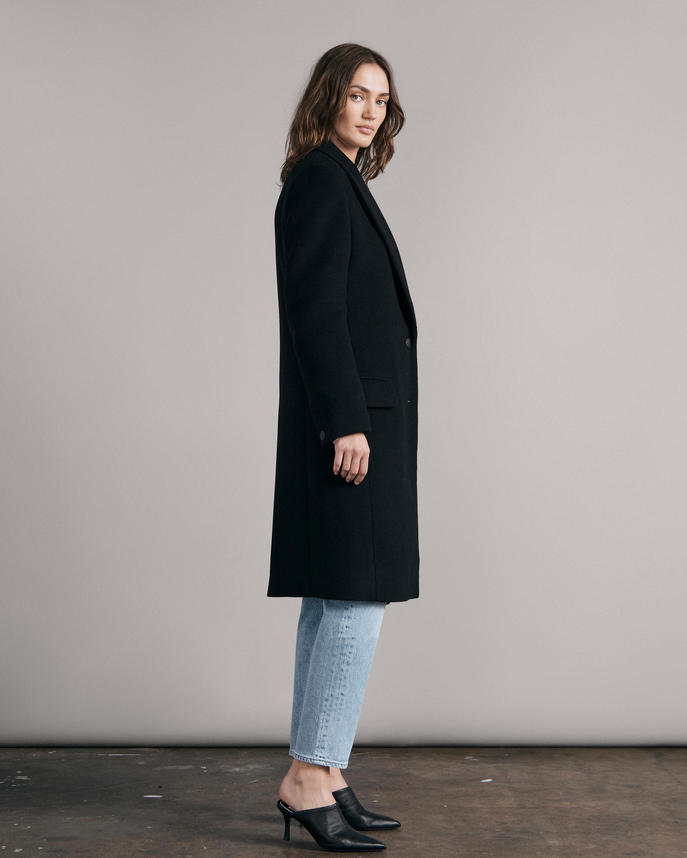 Wooster Wool Coat
Classic Fit Coat - 3