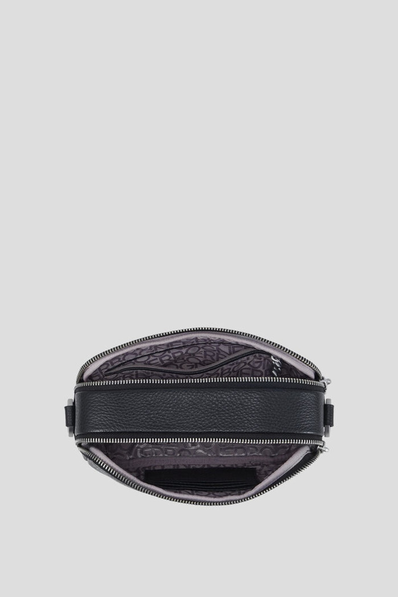 Andermatt Avy Crossbody bag in Black 4