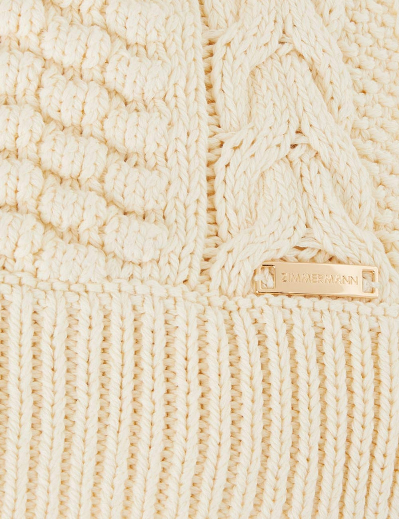 CHUNKY CABLE SCARF 3